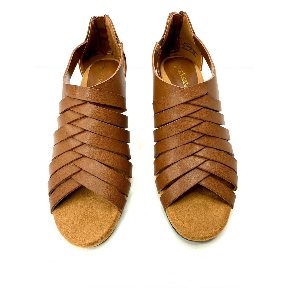 Easy Street Women's Vanni Block Heel Sandals Cognac Size 7.5M NWT/BOX - Picture 2 of 8